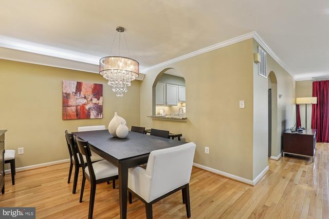 8019 GALLA KNOLL CIR, Springfield, VA 22153