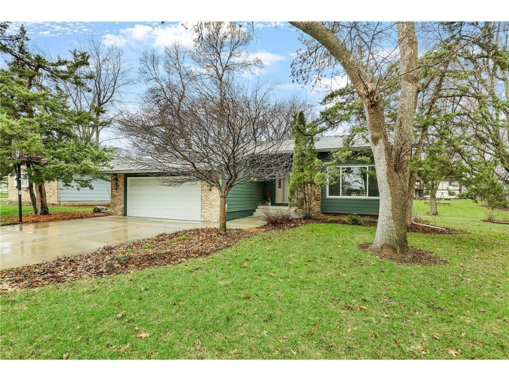 110102 Arboretum Way, Chaska, MN 55318