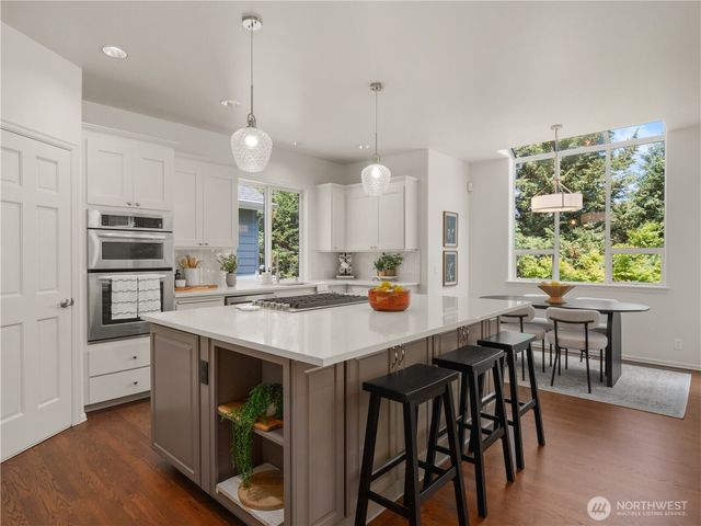 2605 231st Avenue SE, Sammamish, WA 98075
