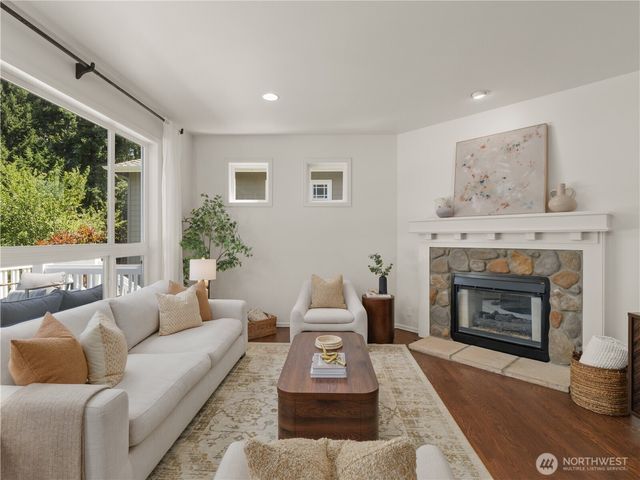 2605 231st Avenue SE, Sammamish, WA 98075