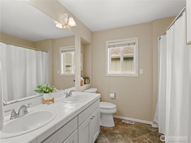 2605 231st Avenue SE, Sammamish, WA 98075