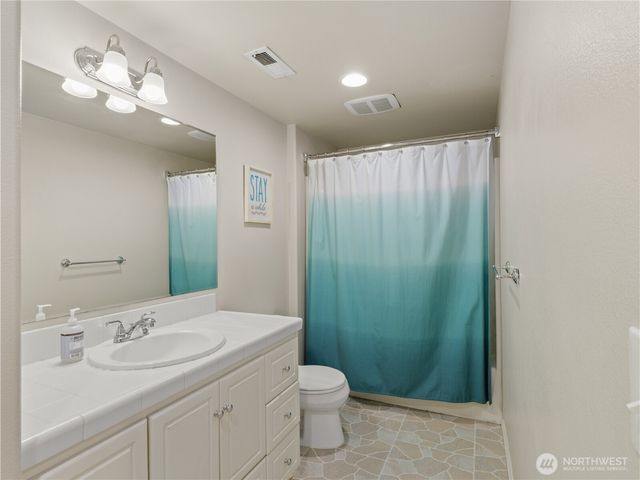 2605 231st Avenue SE, Sammamish, WA 98075