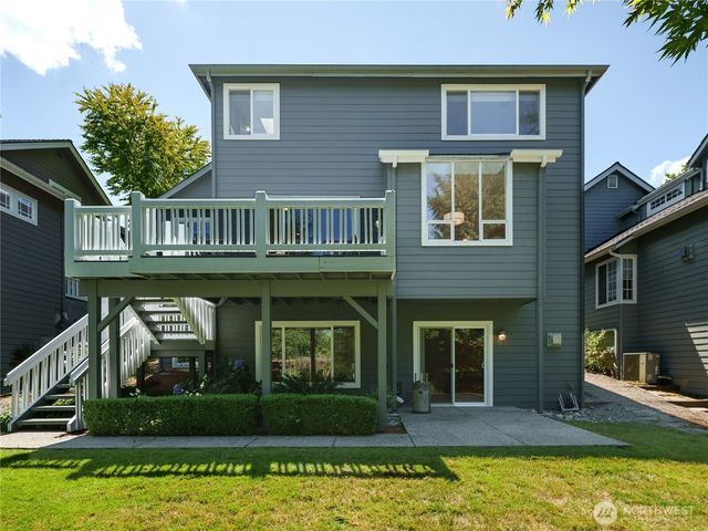 2605 231st Avenue SE, Sammamish, WA 98075