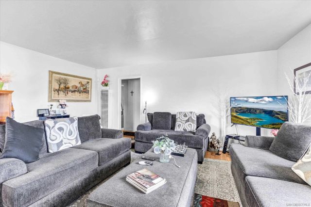 644 Beech Ave., Chula Vista, CA 91910