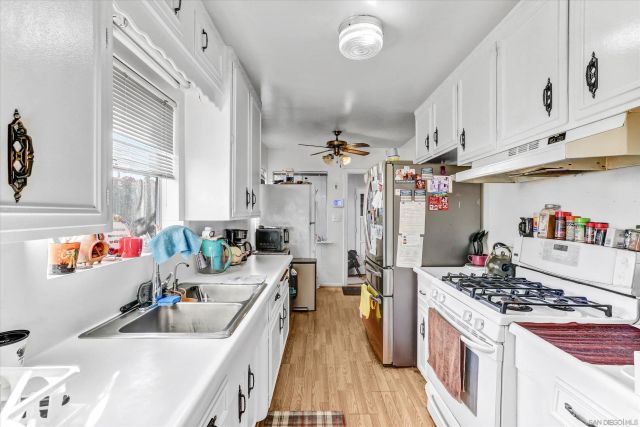 644 Beech Ave., Chula Vista, CA 91910