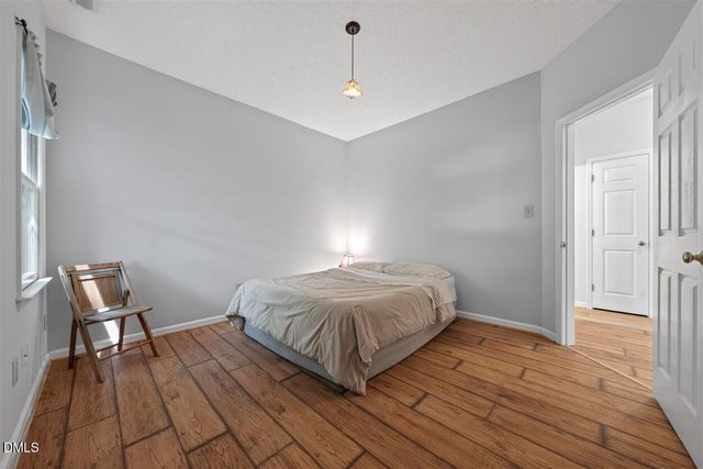 105 Ellsworth Place, Cary, NC 27511