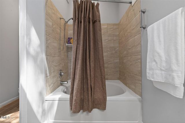 105 Ellsworth Place, Cary, NC 27511