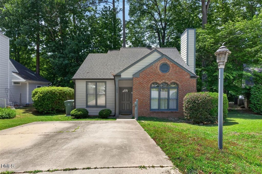 105 Ellsworth Place, Cary, NC 27511