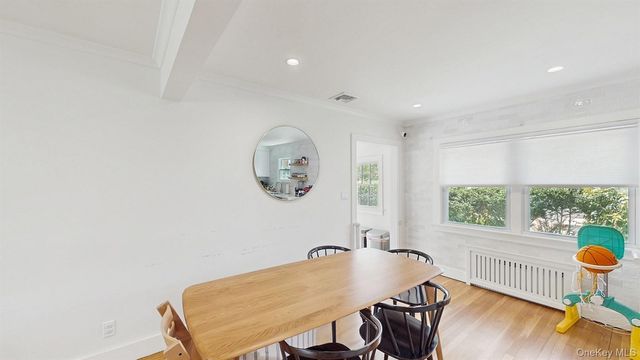 170 Wetherill Road, Garden City, NY 11530