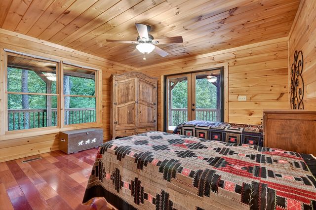 160 Mountain Field Drive, Suches, GA 30572