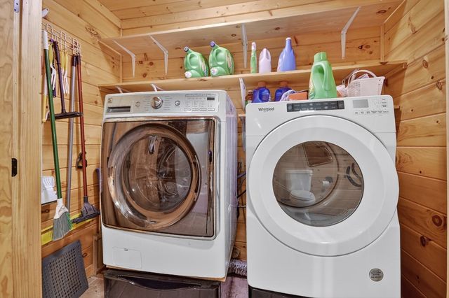 160 Mountain Field Drive, Suches, GA 30572