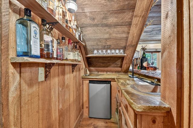 160 Mountain Field Drive, Suches, GA 30572