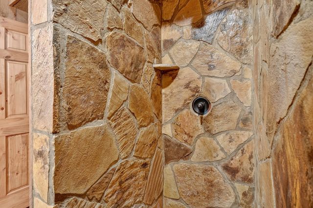 160 Mountain Field Drive, Suches, GA 30572