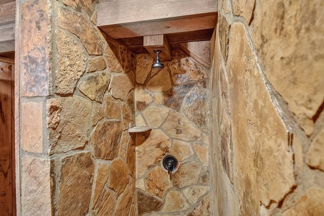 160 Mountain Field Drive, Suches, GA 30572