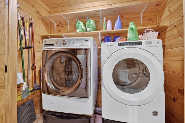 160 Mountain Field Drive, Suches, GA 30572