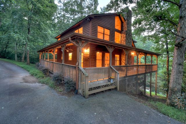 160 Mountain Field Drive, Suches, GA 30572