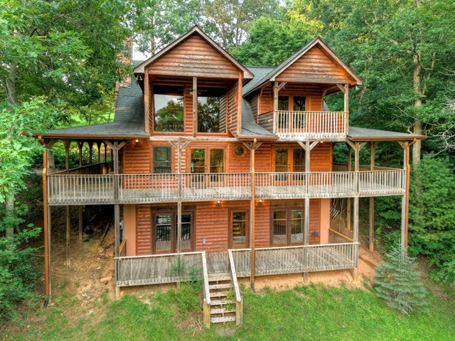 160 Mountain Field Drive, Suches, GA 30572