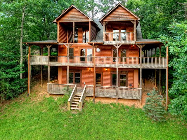 160 Mountain Field Drive, Suches, GA 30572