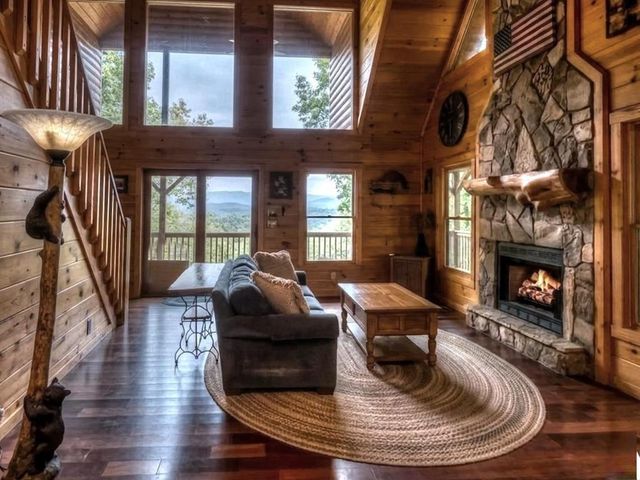 160 Mountain Field Drive, Suches, GA 30572