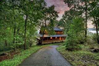 160 Mountain Field Drive, Suches, GA 30572