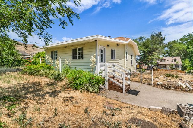 9147 W 3200 S, Magna, UT 84044