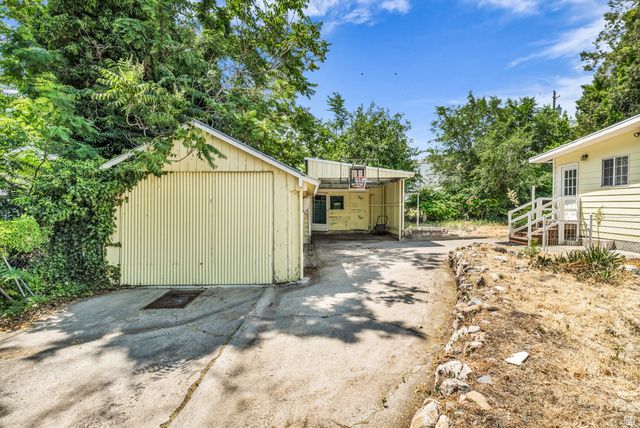 9147 W 3200 S, Magna, UT 84044