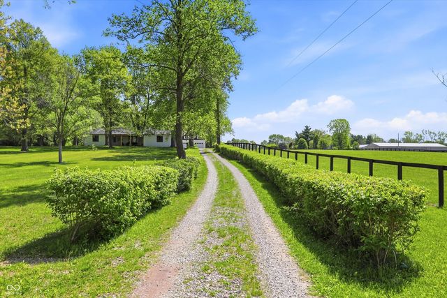 17133 Joliet Road, Westfield, IN 46074