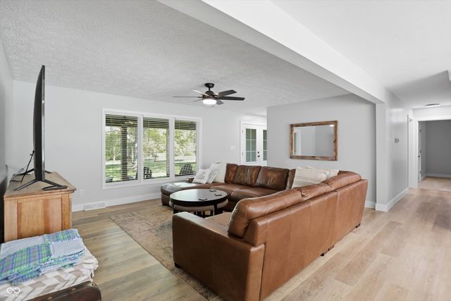 17133 Joliet Road, Westfield, IN 46074