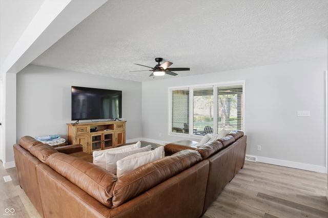 17133 Joliet Road, Westfield, IN 46074