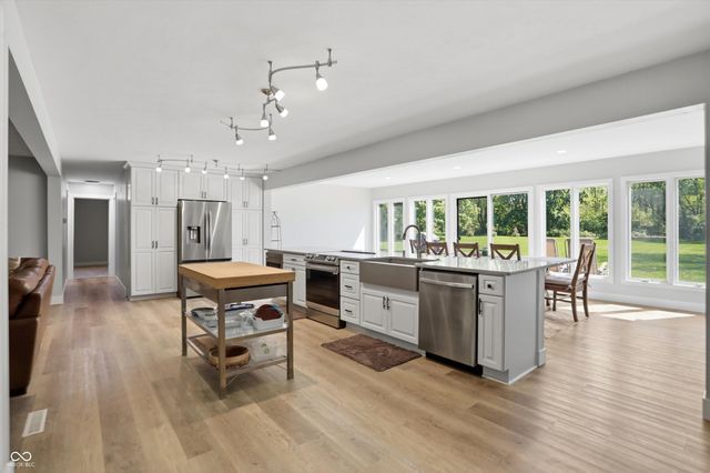 17133 Joliet Road, Westfield, IN 46074