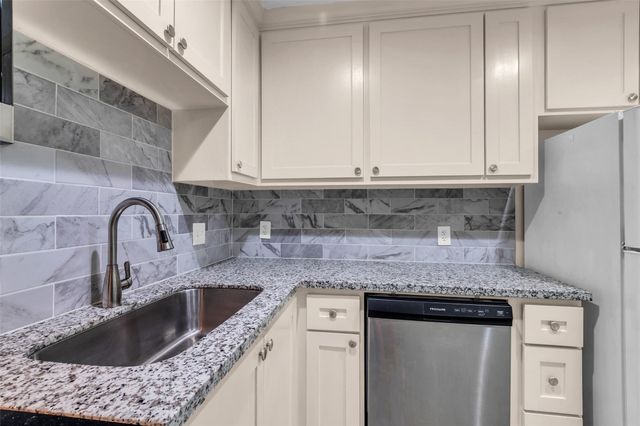 1311 Antoine Drive 128, Houston, TX 77055