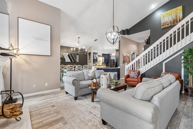 9421 WILLOW COVE COURT, Tampa, FL 33647