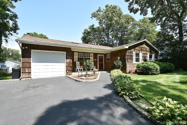 273 Deer Road, Ronkonkoma, NY 11779