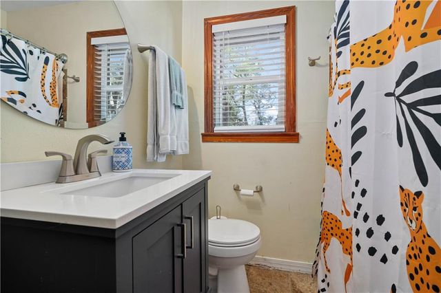 672 Tarawa Drive, Mobile, AL 36609