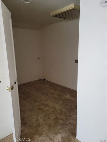16412 Wishingwell, Huntington Beach, CA 92647