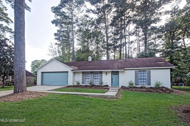 226 N Shenandoah Road, Brandon, MS 39047