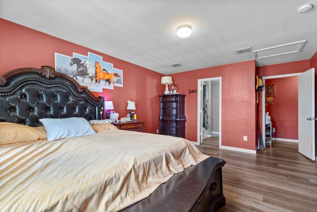 1034 Hollow Oak Road, Lancaster, TX 75134
