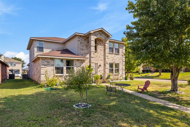 1034 Hollow Oak Road, Lancaster, TX 75134