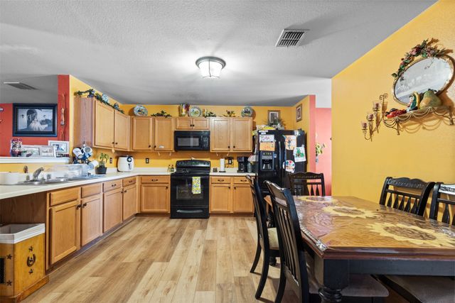 1034 Hollow Oak Road, Lancaster, TX 75134
