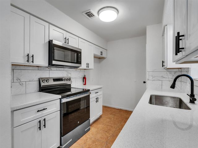 3915 Brumbelow Street, Rosenberg, TX 77471