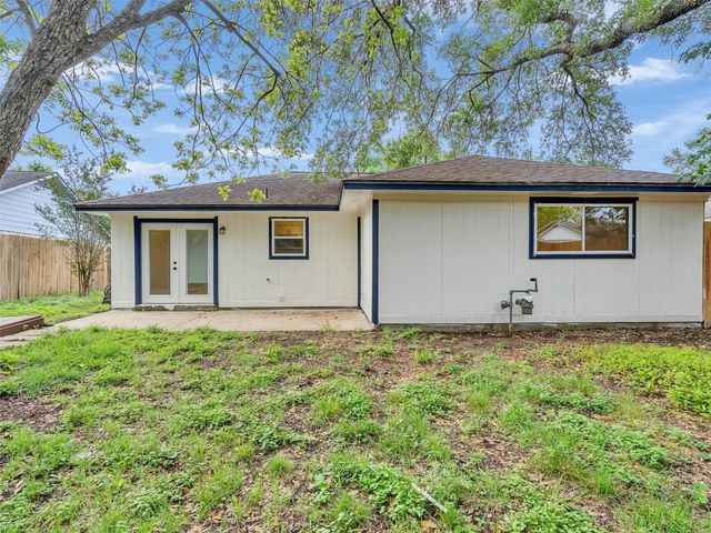 3915 Brumbelow Street, Rosenberg, TX 77471