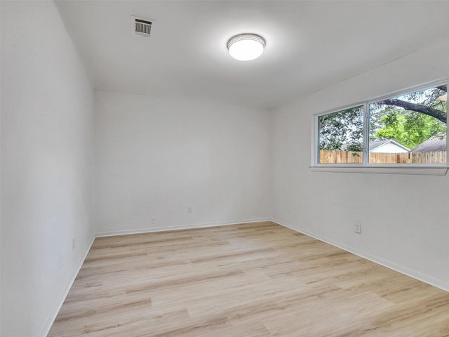 3915 Brumbelow Street, Rosenberg, TX 77471