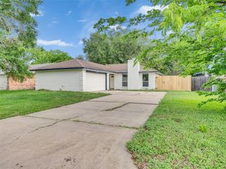 3915 Brumbelow Street, Rosenberg, TX 77471