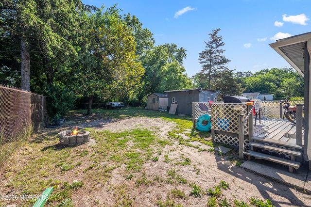 213 Manapaqua Avenue, Lakehurst, NJ 08733