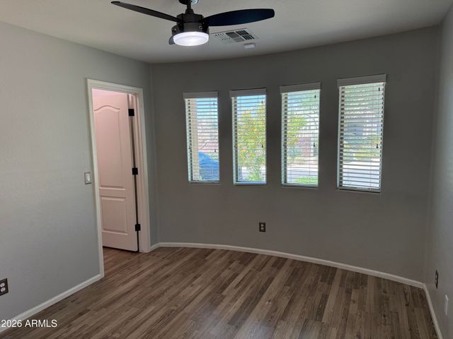 23221 N 40TH Way, Phoenix, AZ 85050