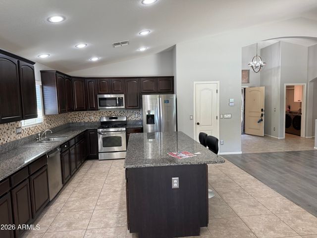 23221 N 40TH Way, Phoenix, AZ 85050