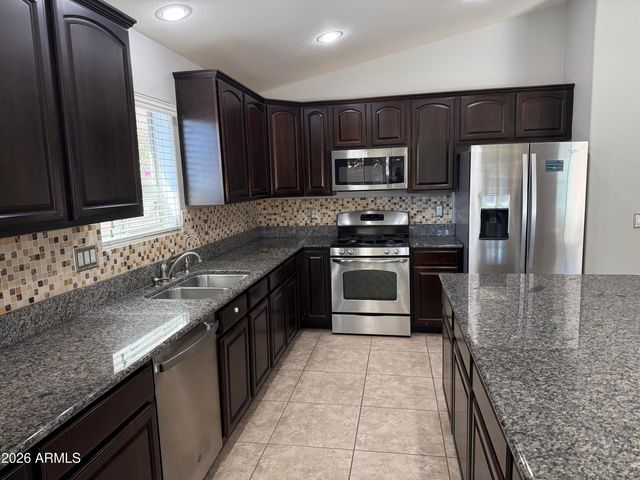23221 N 40TH Way, Phoenix, AZ 85050