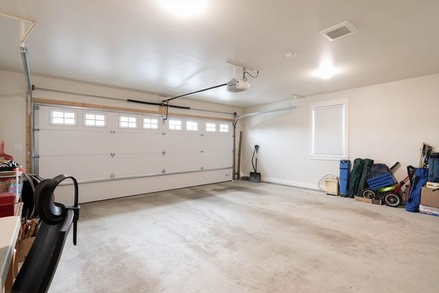 29 Ford Crossing, Northampton, MA 01060