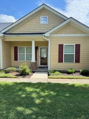 731 Callaway Court, Chattanooga, TN 37421