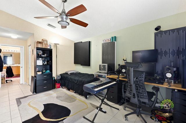5863 AZALEA Circle, West Palm Beach, FL 33415